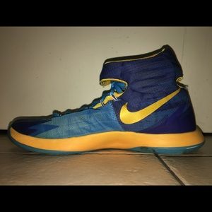 Kyrie Irving Nike Hyperrev